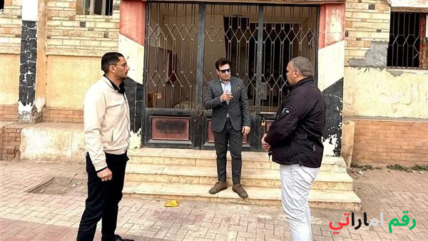 مدير الشباب والرياضة بدمياط خلال جولة تفتيشية داخل أحد مراكز الشباب